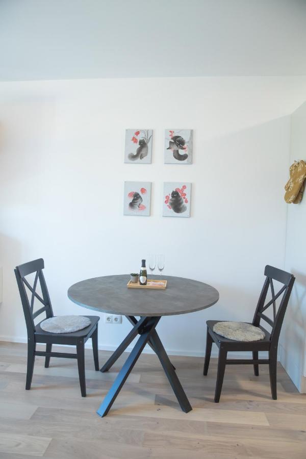 Room 4 Art Appartments Nr.1 In Vienna Center Exterior photo